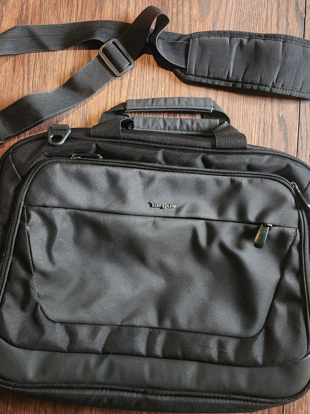 Targus CityLite Laptop Briefcase Shouder Messenger Bag for 15.6 - inch Laptop